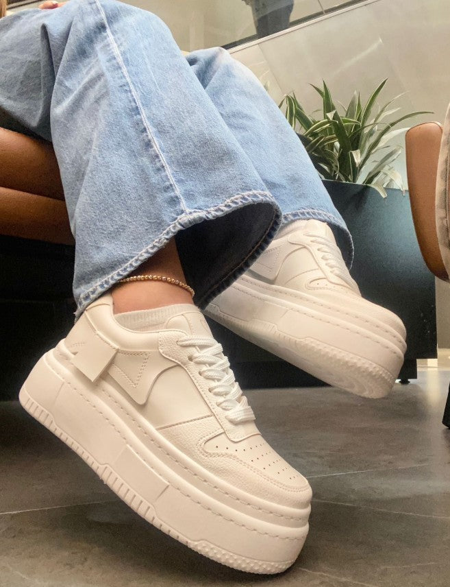 Tenis de Plataforma Para Mujer – Estilo, Altura y Confort Todo el Día